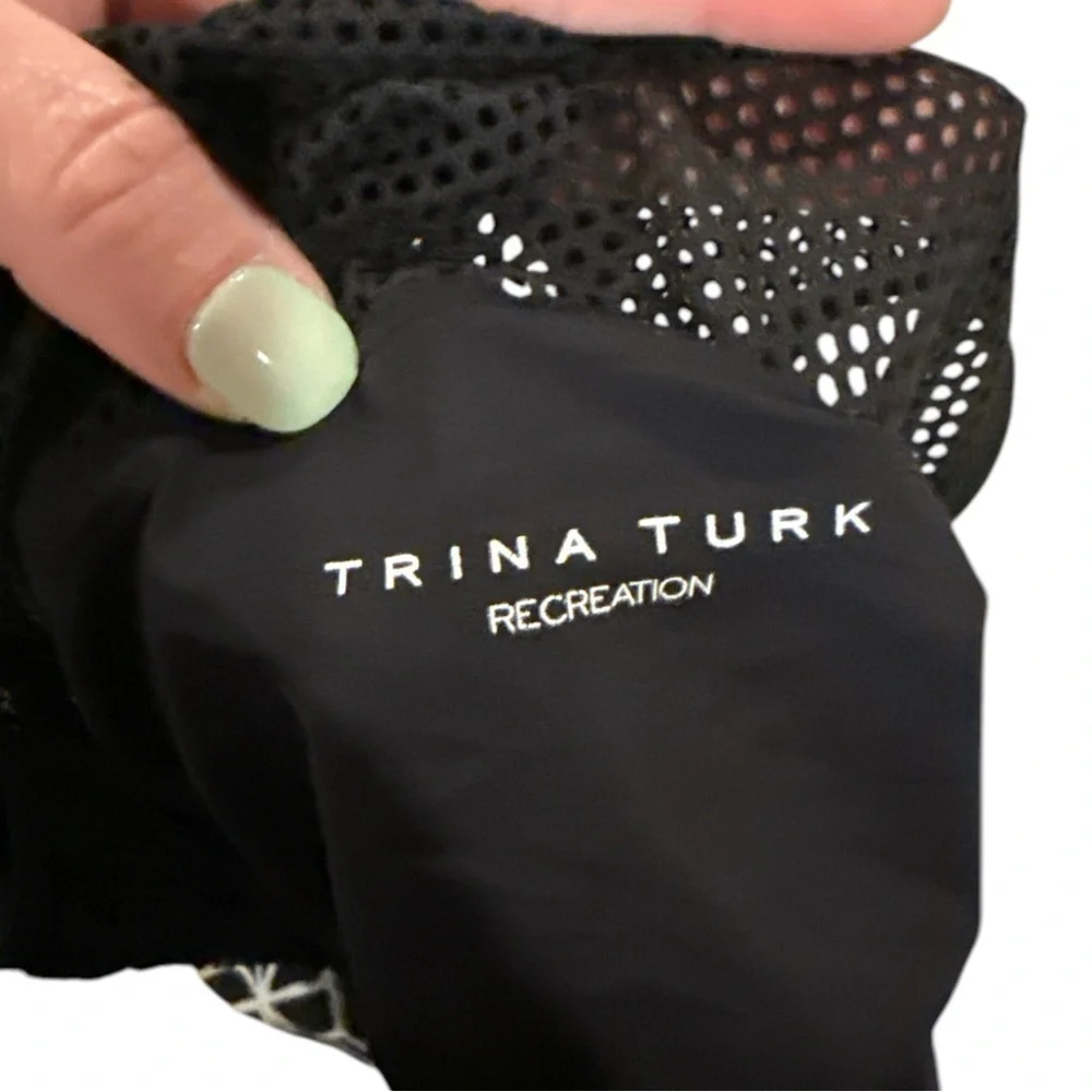 EUC - Trina Turk Recreation Dress - Size XL - black/white